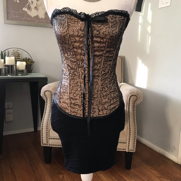 Corset top - Picture 1 of 6